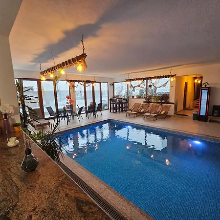 Holiday home Adanis *